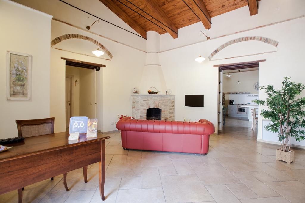 Bed and Breakfast A Casa Nostra Residenza Di Charme Candela Exterior foto